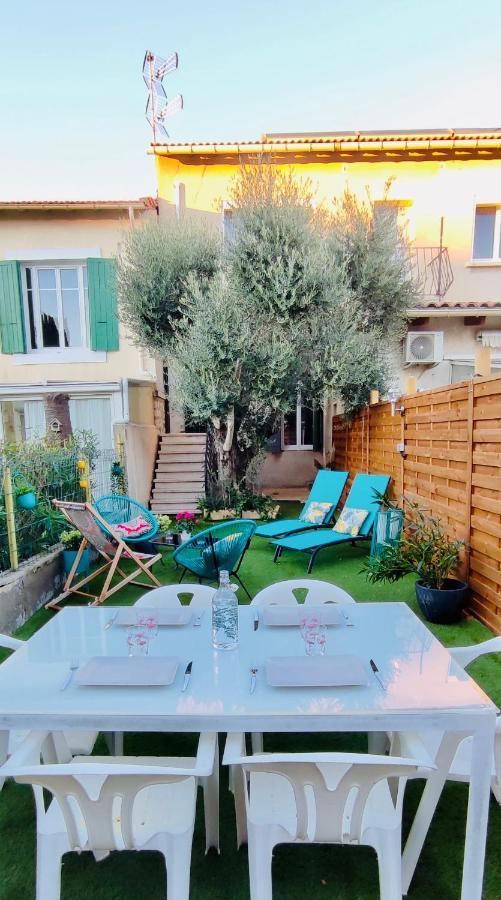 Le Jardin Arlesien - Parking Apartment Exterior photo